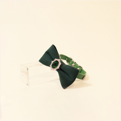 Modular Cat Collar with Green Velvet Bow and Zircon Shine