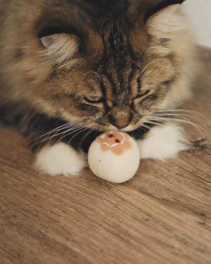 Moricat Handmade Wool Christmas Gingerbread Man Cat Toy