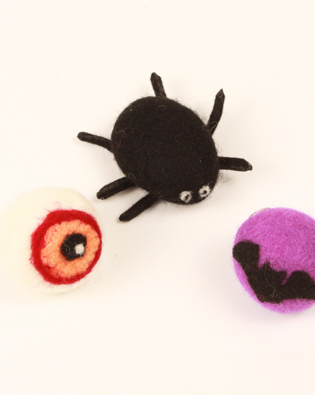 Moricat Handmade Wool Bat Cat Toy