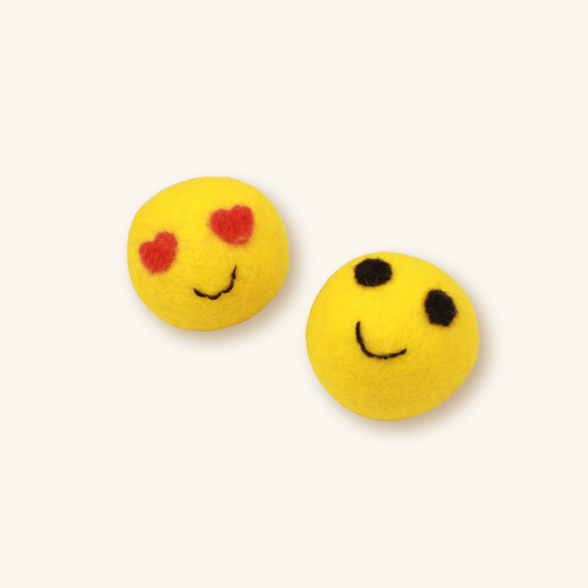 Moricat Handmade Wool Heart-Eyes Emoji Cat Toy – Limited 2025 Edition