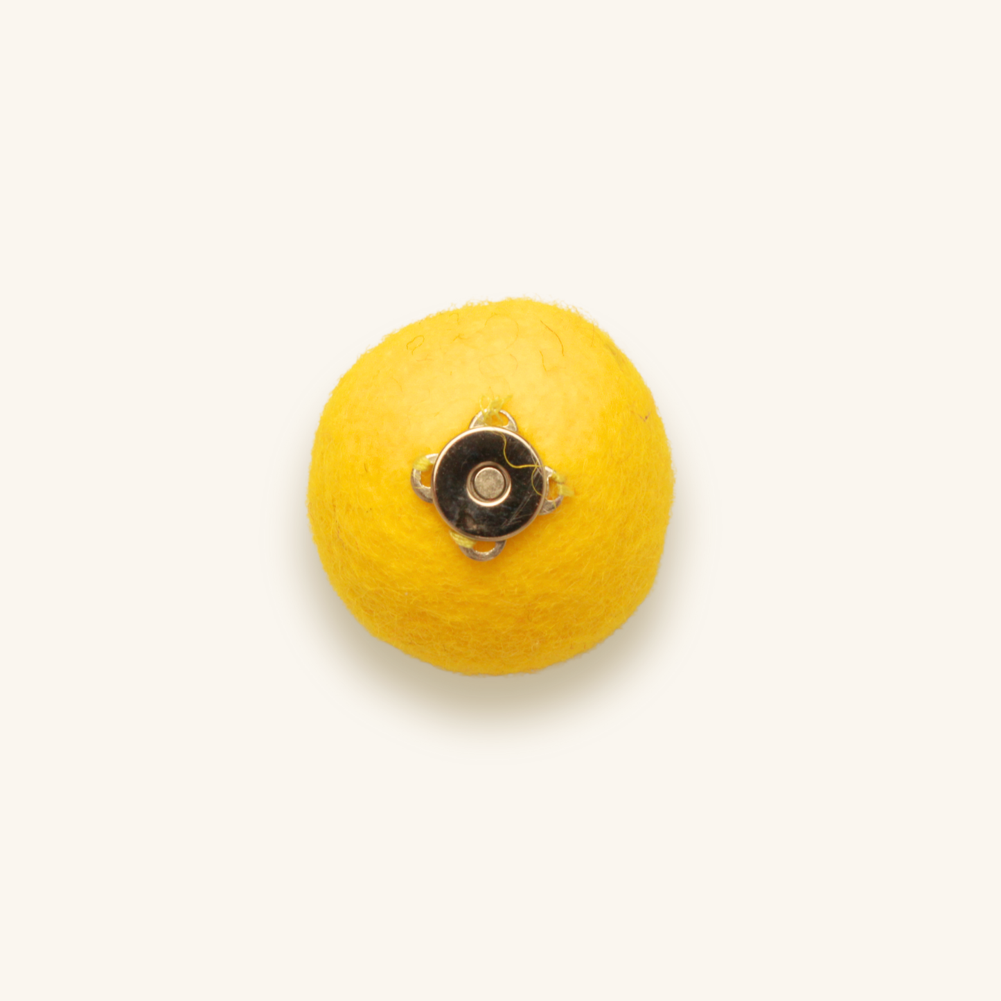 Handmade Wool Heart-Eyes Emoji Cat Toy – Limited 2025 Edition